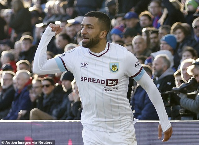 Former England and Tottenham star Aaron Lennon announces his retirement from professional football | Daily Mail Online