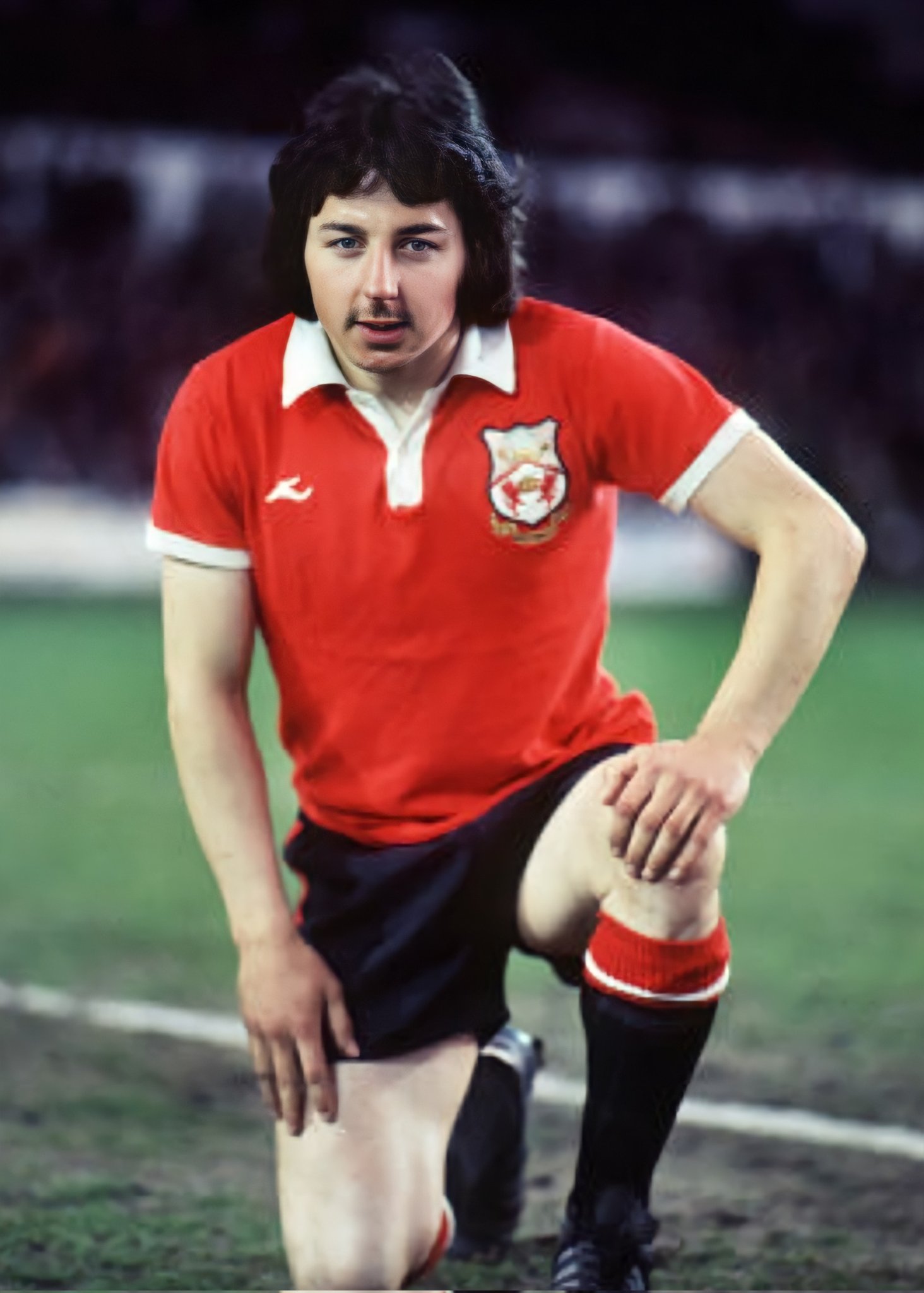 Football Past on X: "Mickey Thomas (76/77 season) #WxmAFC 📸 Colorsport https://t.co/Dy74uoEy2T" / X